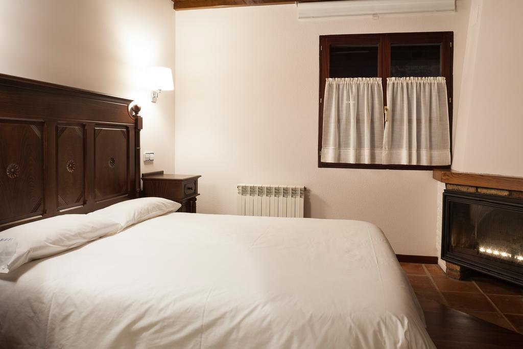Hotel Restaurante Cabo Vidio Oviñana 部屋 写真